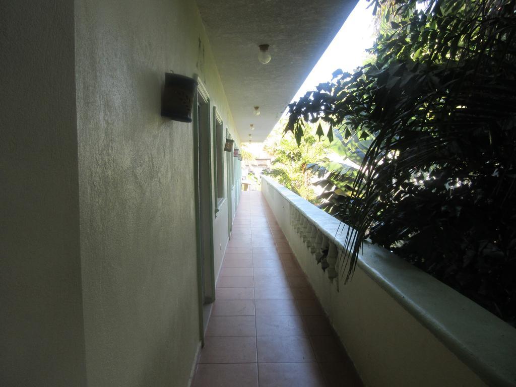 Hotel Cambri Нагуа Екстер'єр фото