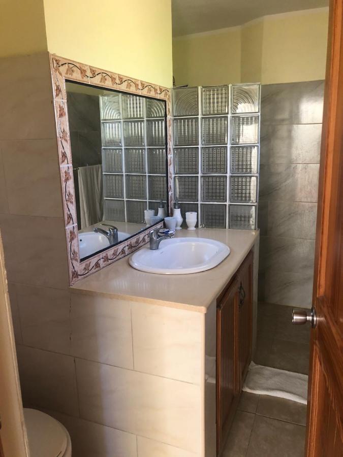 Hotel Cambri Нагуа Екстер'єр фото