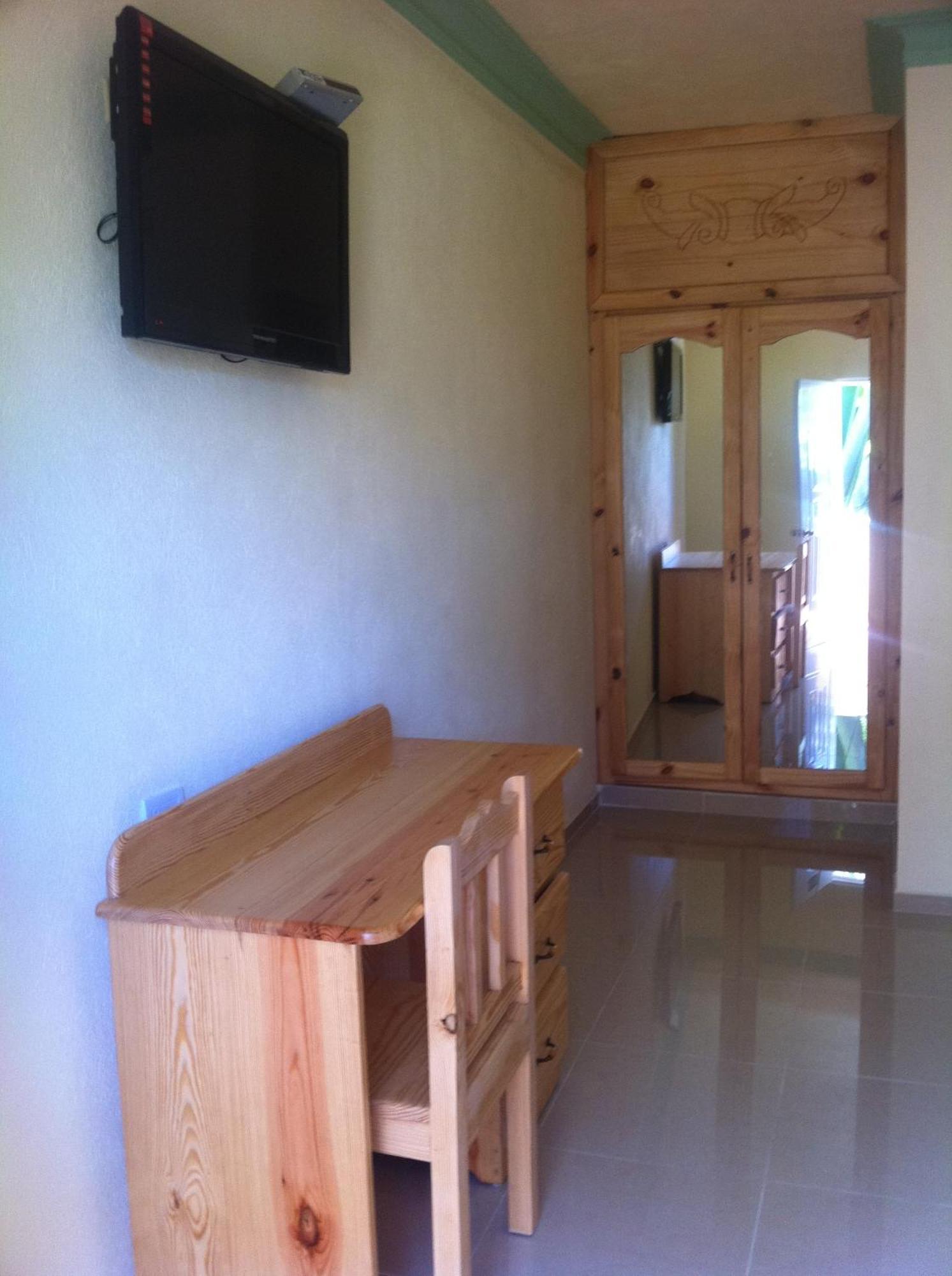 Hotel Cambri Нагуа Екстер'єр фото
