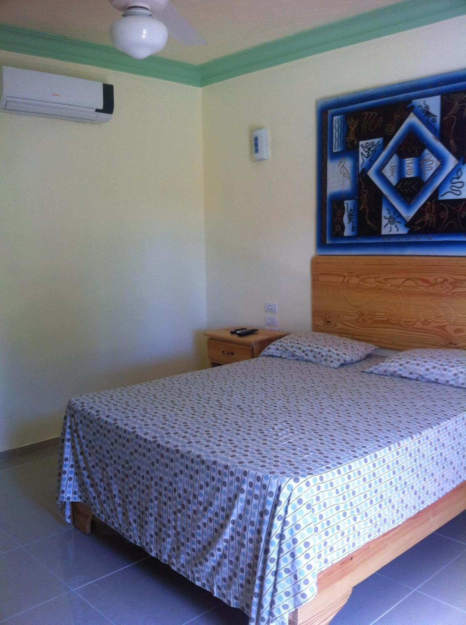 Hotel Cambri Нагуа Екстер'єр фото